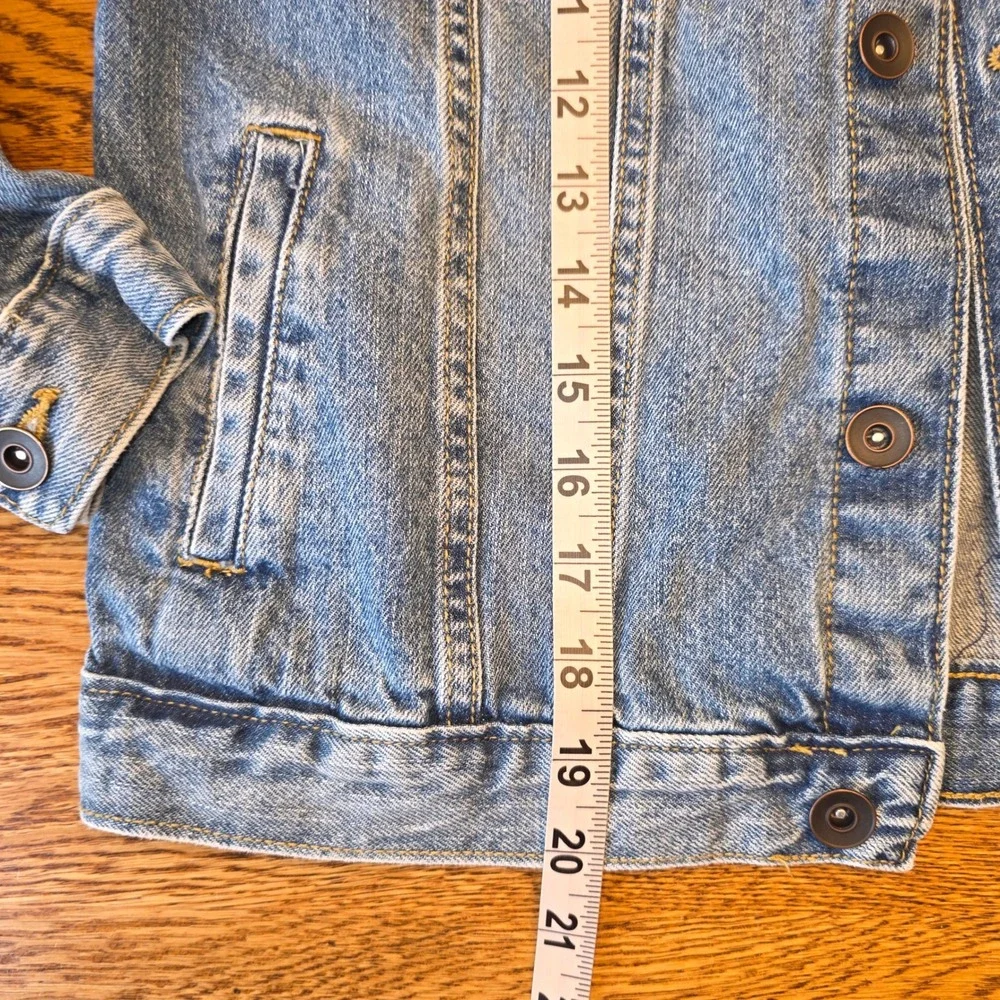 The Childrens Place‎ Kids Denim Trucker Jacket Medium Wash Blue Jean Coat Size L